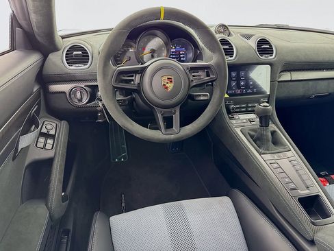 Certified 2025 Porsche 718 Boxster Spyder RS RWD image 25