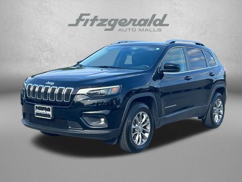 Used 2019 Jeep Cherokee Latitude Plus w/ Comfort/Convenience Group AWD/4WD image 2
