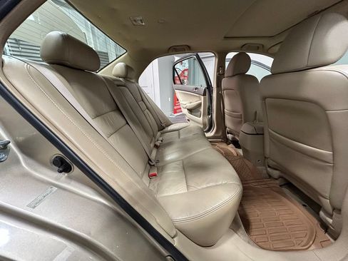 Used 2004 Honda Accord EX image 43