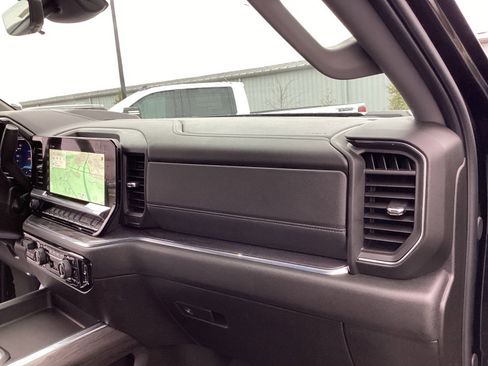 Used 2024 Chevrolet Silverado 2500 LTZ w/ LTZ Plus Package image 19