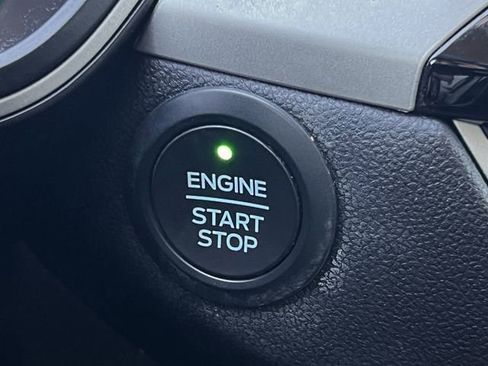 Used 2020 Ford Escape SEL image 20