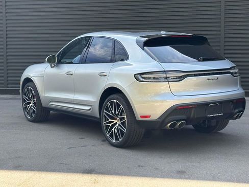 Certified 2025 Porsche Macan S image 3