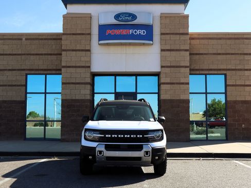 New 2026 Ford Bronco Sport Badlands AWD/4WD image 3