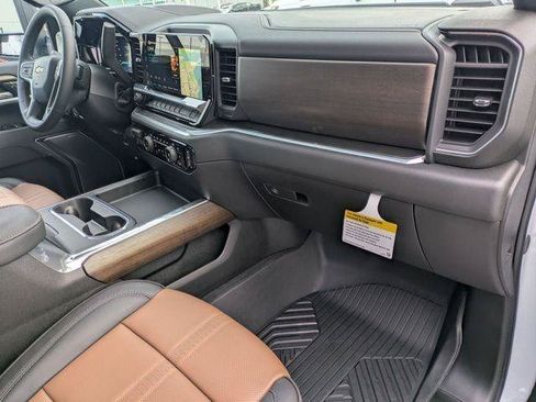 New 2026 Chevrolet Silverado 3500 High Country w/ High Country Premium Package AWD/4WD image 38