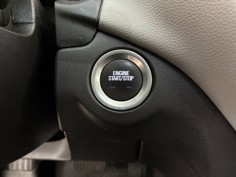 Used 2023 Chevrolet Equinox LS w/ LS Convenience Package AWD/4WD image 24