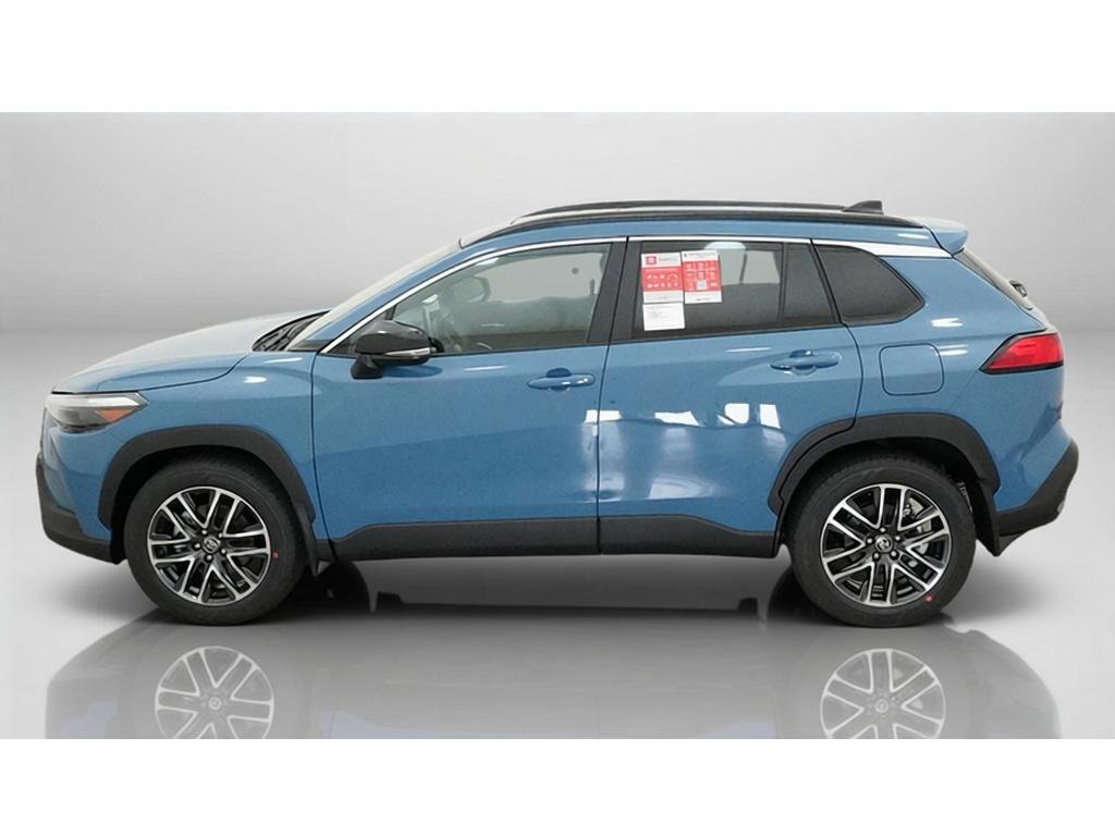 New 2026 Toyota Corolla Cross XLE w/ Convenience Package AWD/4WD image 3