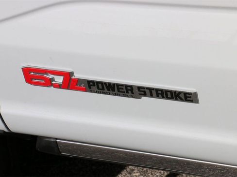 New 2026 Ford F350 Platinum w/ Platinum Plus Package image 11