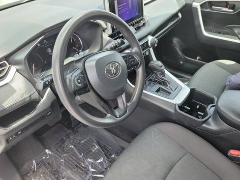 Used 2023 Toyota RAV4 XLE w/ Convenience Package FWD image 17