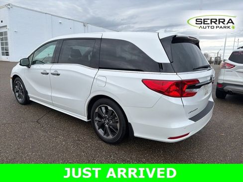 Certified 2023 Honda Odyssey Elite image 4