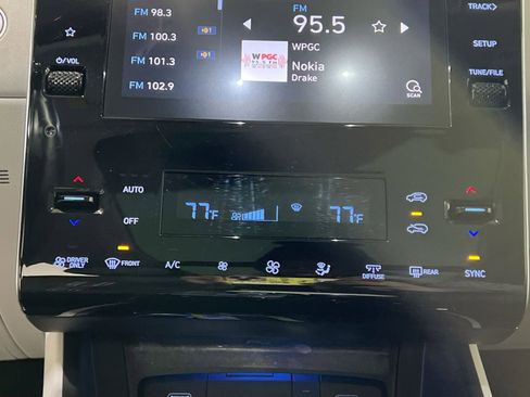 Used 2022 Hyundai Tucson SEL image 19