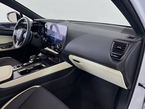 Used 2024 Lexus NX 350h AWD w/ Premium Package image 27