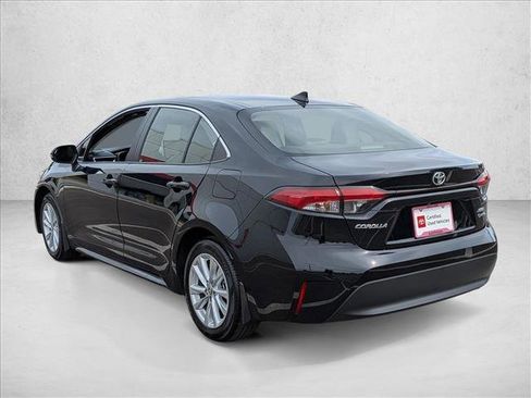 Certified 2026 Toyota Corolla XLE FWD image 8