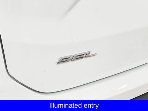 Certified 2023 Ford Edge SEL AWD/4WD image 15