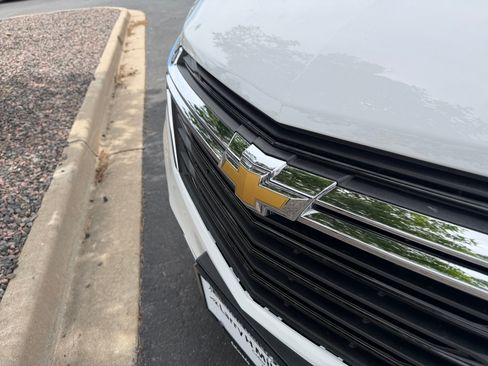 Used 2024 Chevrolet Equinox LT AWD/4WD image 23