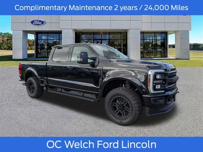 New 2026 Ford F250 Lariat w/ Black Appearance Package