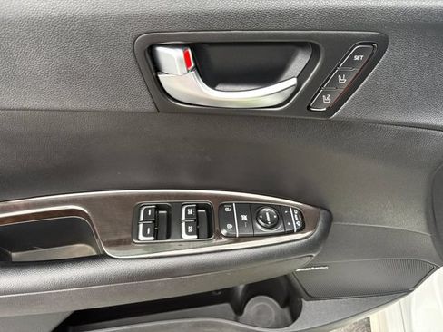 Used 2016 Kia Optima EX w/ Premium Package FWD image 18