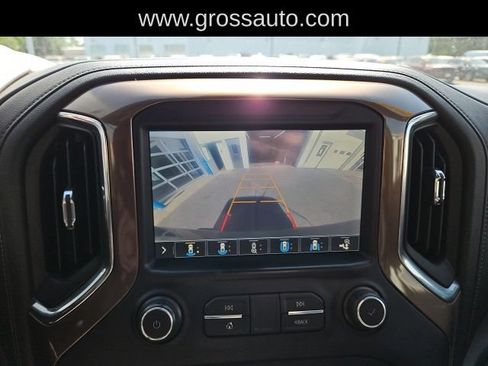 Used 2019 Chevrolet Silverado 1500 High Country w/ Technology Package AWD/4WD image 27