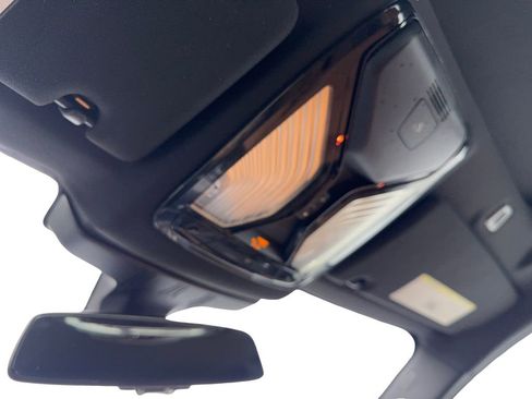 Used 2022 BMW 530i xDrive w/ Convenience Package image 75