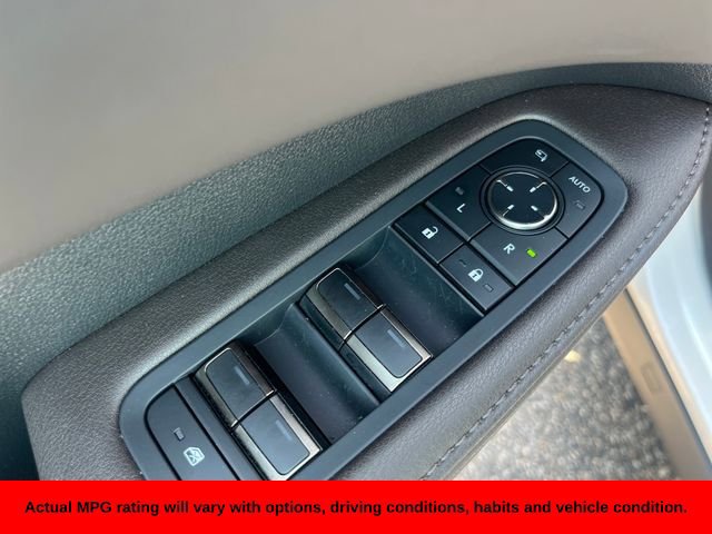 Used 2025 Lexus RX 450h AWD w/ Convenience Package image 13