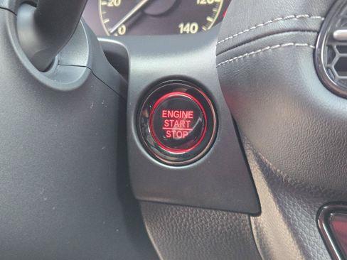 Used 2024 Honda HR-V EX-L image 11
