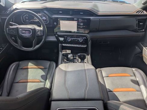 Used 2023 GMC Sierra 1500 AT4 w/ Technology Package AWD/4WD image 15