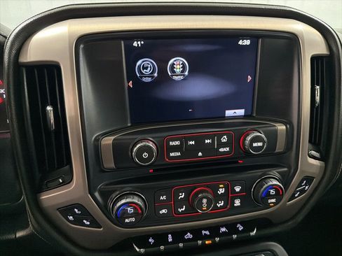 Used 2016 GMC Sierra 1500 Denali w/ Enhanced Driver Alert Package AWD/4WD image 29