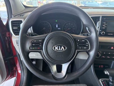 Used 2017 Kia Sportage LX image 27