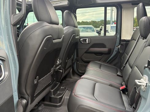 Used 2026 Jeep Wrangler Unlimited Rubicon 392 w/ Quick Order Package 27X Moab AWD/4WD image 8