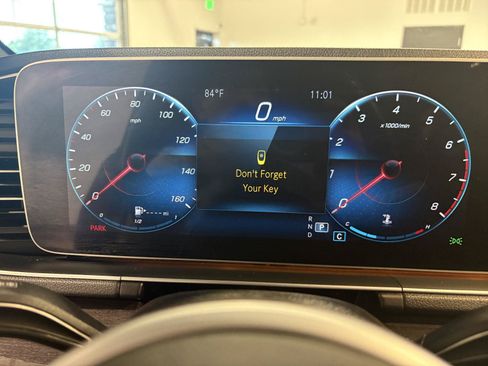 Used 2020 Mercedes-Benz GLE 350 4MATIC image 12