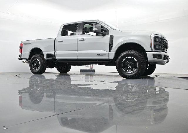 New 2026 Ford F350 Lariat w/ Tremor Off-Road Package AWD/4WD image 40