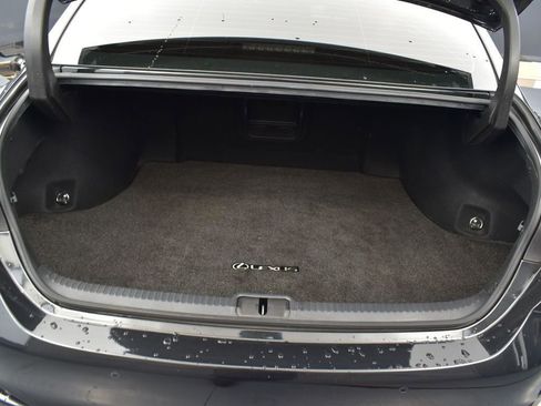 Used 2019 Lexus ES 350 w/ Premium Package image 9