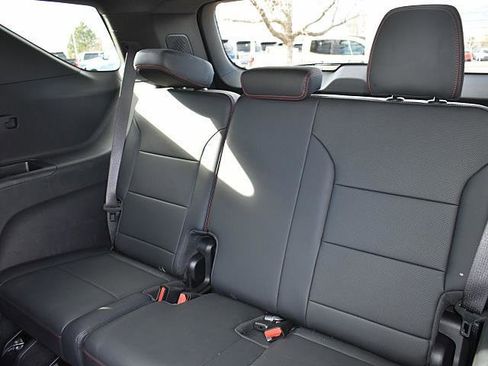 Certified 2024 Chevrolet Traverse RS w/ LPO, Floor Liner Package image 17