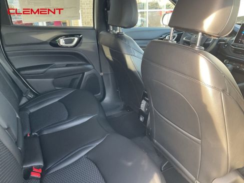 New 2026 Jeep Compass Latitude image 18