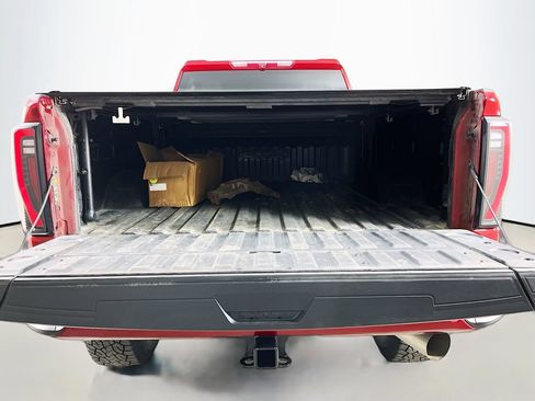 Used 2024 GMC Sierra 2500 AT4 AWD/4WD image 10