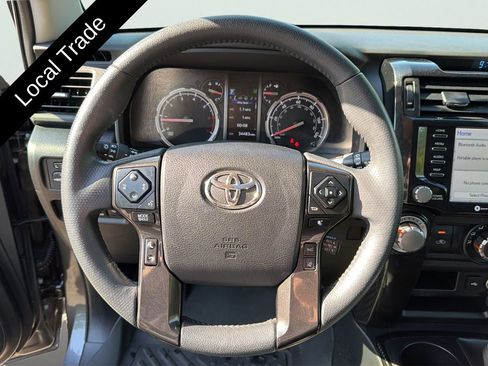 Used 2022 Toyota 4Runner TRD Off-Road Premium w/ Moonroof Package AWD/4WD image 13