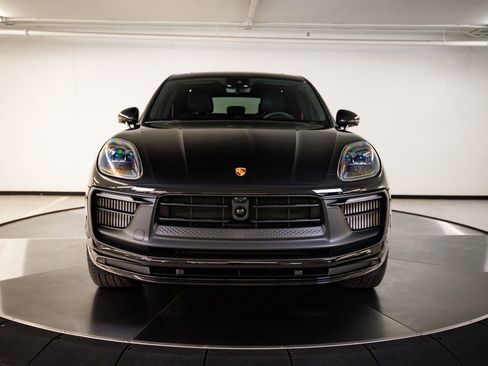 Certified 2026 Porsche Macan GTS AWD/4WD image 10