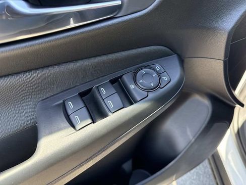 New 2026 Buick Envista Preferred w/ Advanced Safety Package image 11