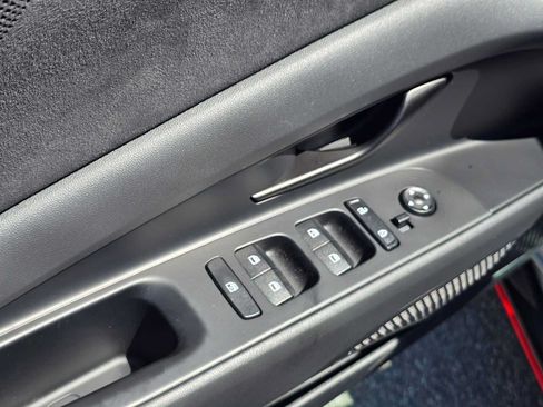 Used 2026 Hyundai Elantra N FWD image 23