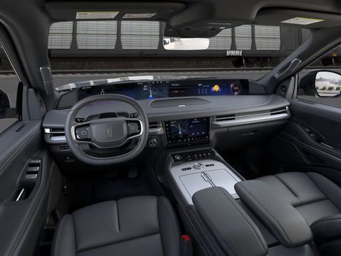 New 2025 Lincoln Navigator Reserve w/ Jet Appearance Package image 9