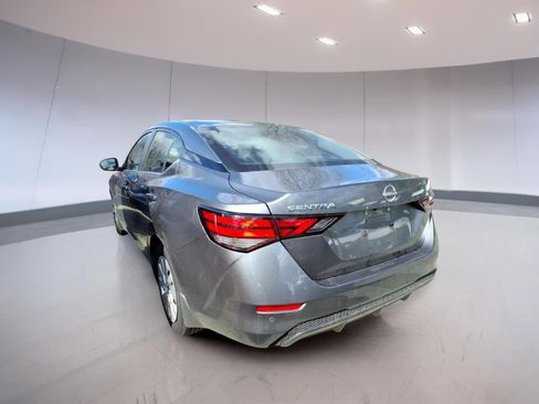 Used 2025 Nissan Sentra S image 3