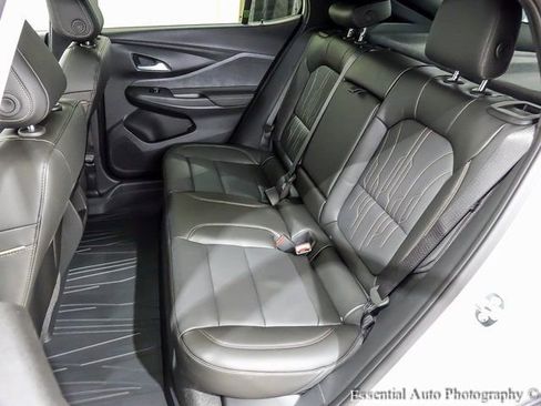 New 2026 Buick Envista Avenir image 9