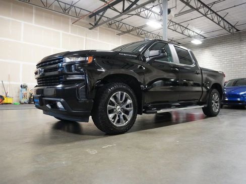 Used 2019 Chevrolet Silverado 1500 RST w/ All-Star Edition image 2