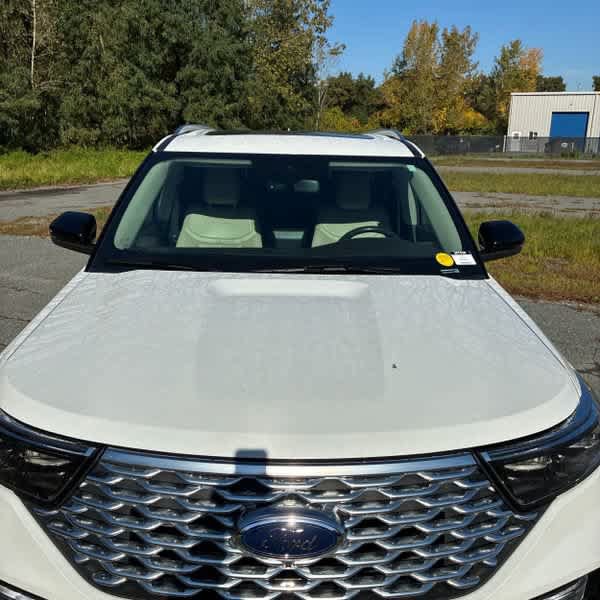 Used 2021 Ford Explorer Platinum w/ Equipment Group 601A AWD/4WD image 9
