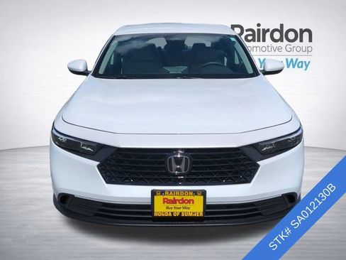 Used 2025 Honda Accord LX image 2