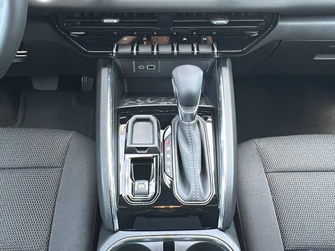 New 2025 GMC Canyon Elevation w/ Convenience Package RWD image 16