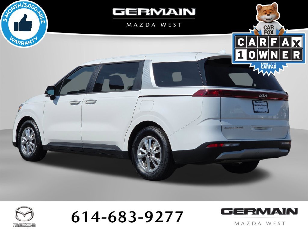 Used 2022 Kia Carnival LX FWD image 12