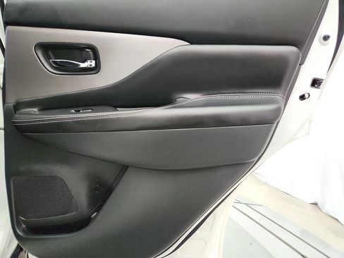 Used 2021 Nissan Murano SL AWD/4WD image 36