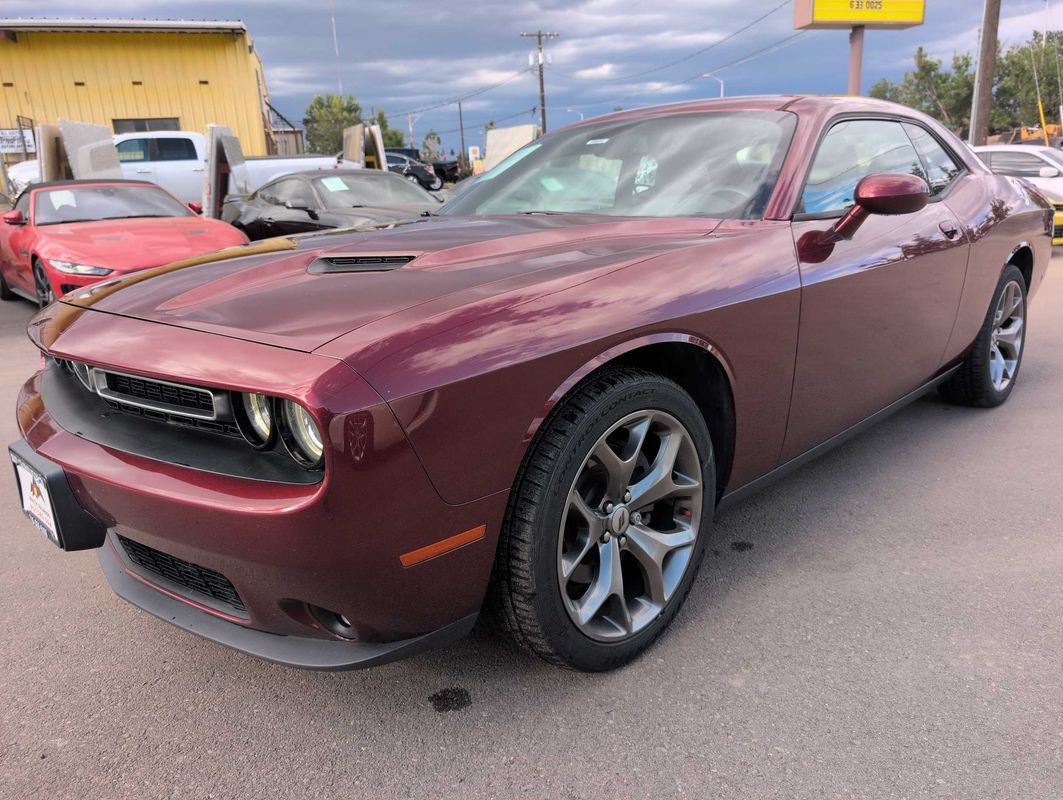Used 2017 Dodge Challenger SXT Plus RWD image 3