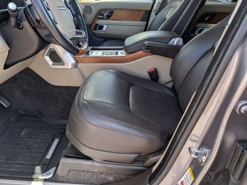 Used 2021 Land Rover Range Rover Westminster Edition image 12