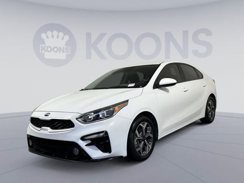 Used 2020 Kia Forte LXS FWD image 1